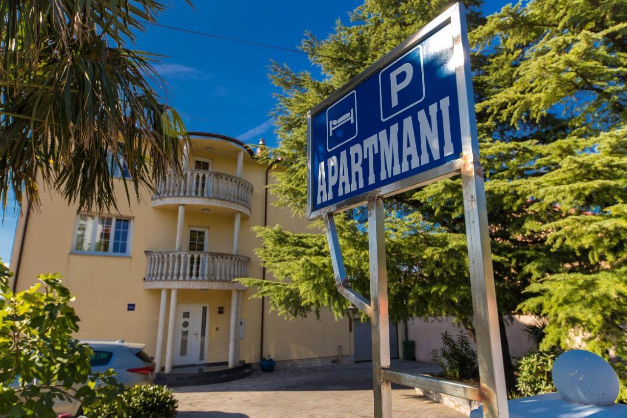 Apartmani Kovac Crikvenica Eksteriør bilde