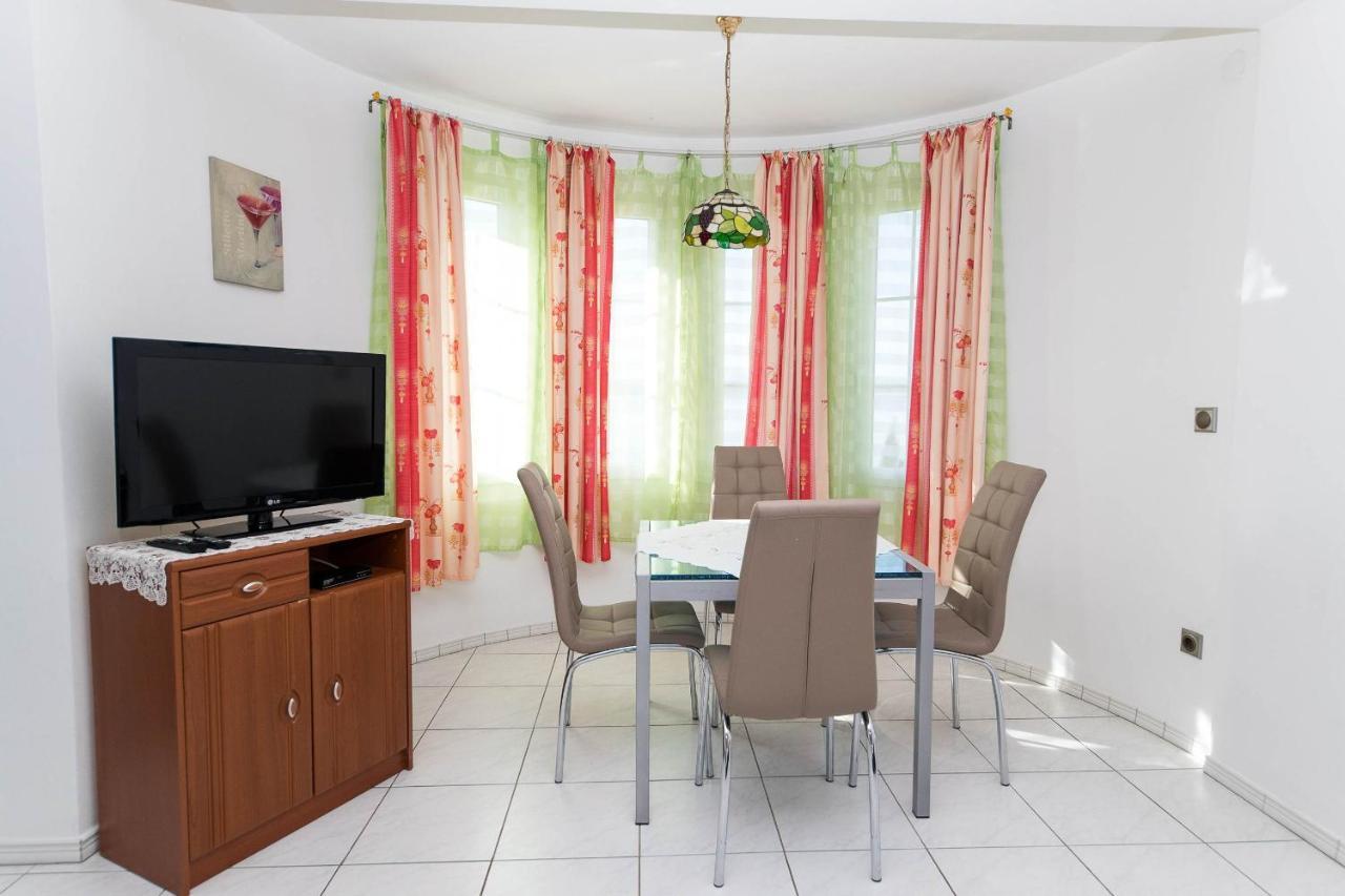Apartmani Kovac Crikvenica Eksteriør bilde